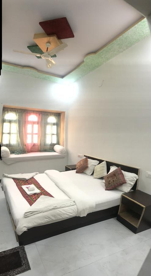 Tofu Hotel & Safari ジャイサルメール エクステリア 写真